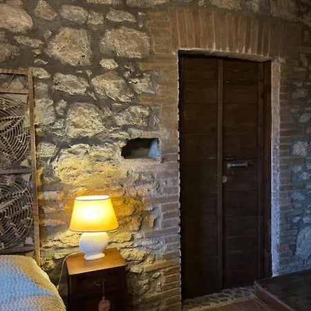 Fiorire Casale Olistico Casa vacanze Attigliano